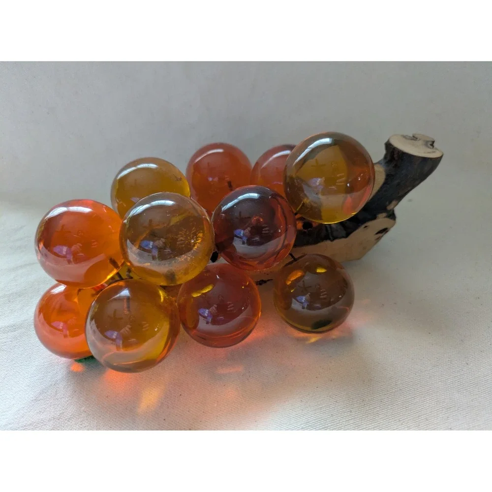 Amber Lucite Acrylic‎ Grape Cluster Sculpture Driftwood MCM Retro Decor 9 Inch - Picture 4 of 7
